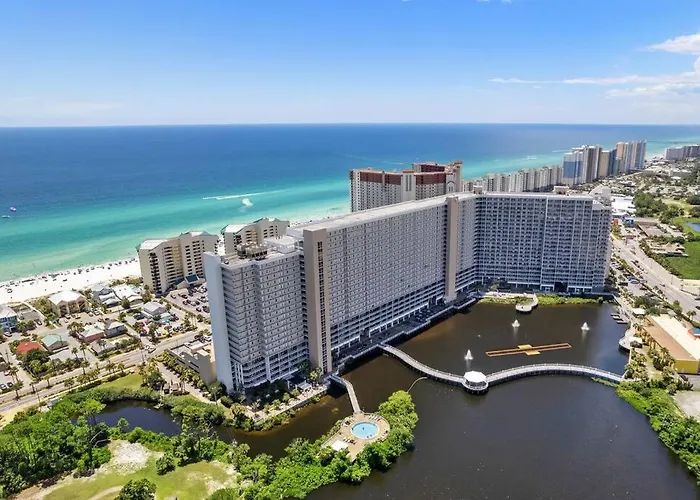 Beautiful Panama City Beach Condo- Ocean View!