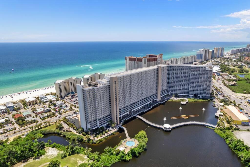 Beautiful Panama Condo- Ocean View! *